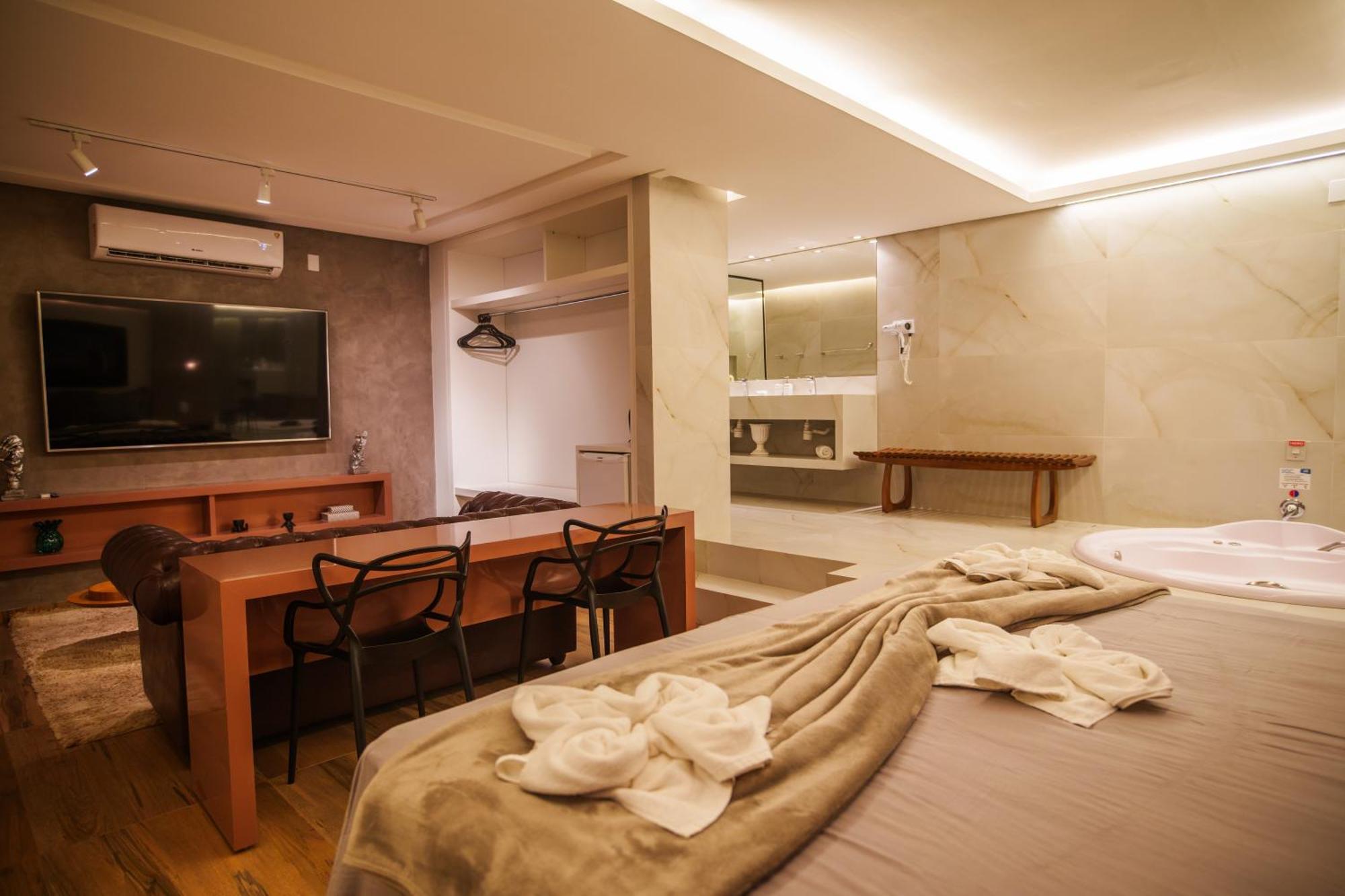W4 Hotel Irece Esterno foto
